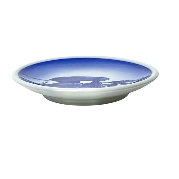 Porcelain Wall Art Royal Copenhagen Mini Plate Kaempehoj Blue Display 3.25 Inch - Picture 2 of 9